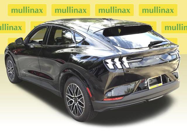 Certified 2025 Ford Mustang Mach-E Premium image 4