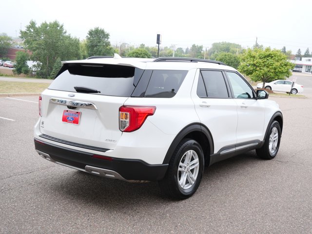Certified 2023 Ford Explorer XLT w/ Equipment Group 202A AWD/4WD image 5