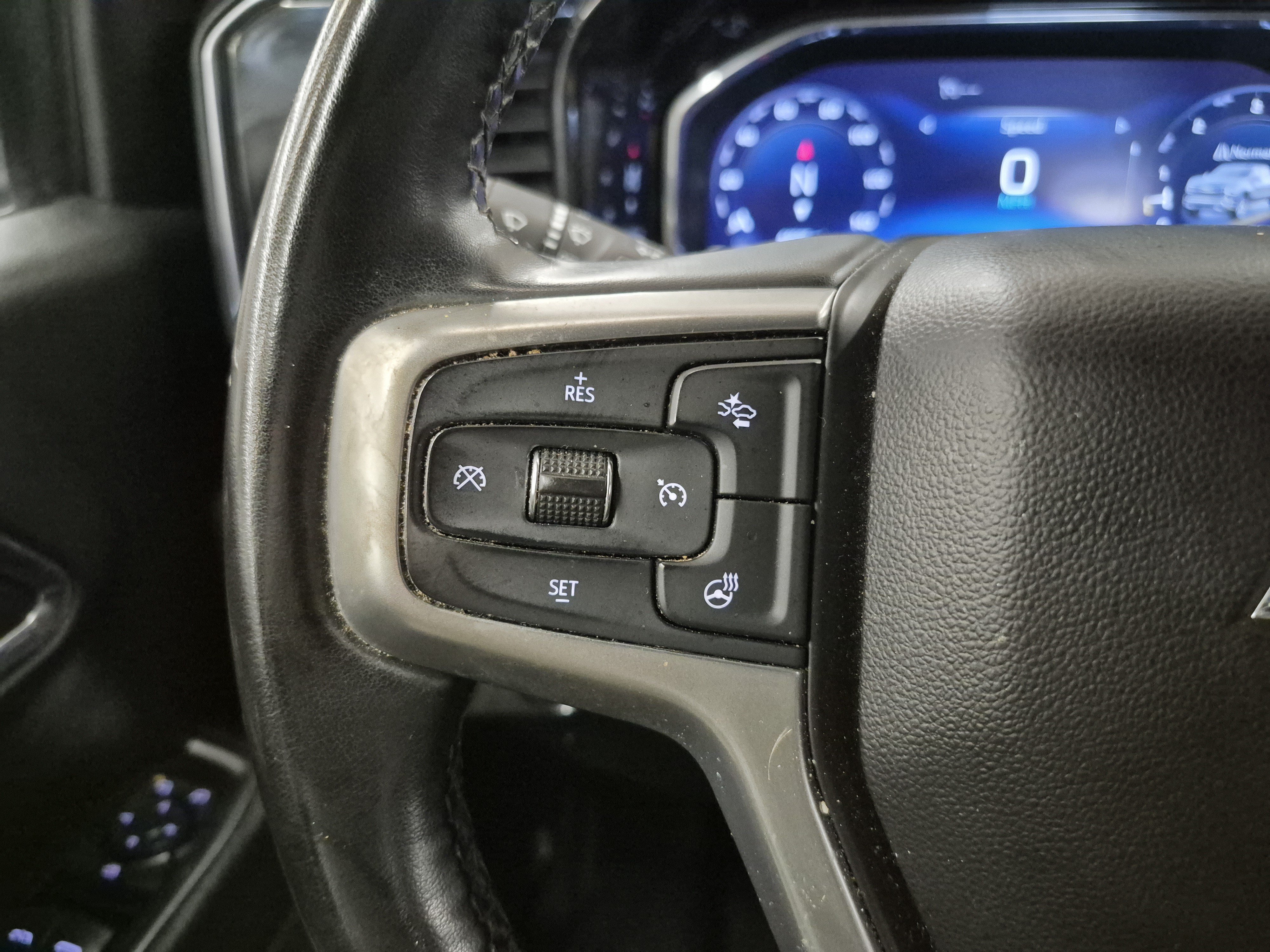 Used 2023 Chevrolet Silverado 1500 LT w/ Protection Package AWD/4WD image 26