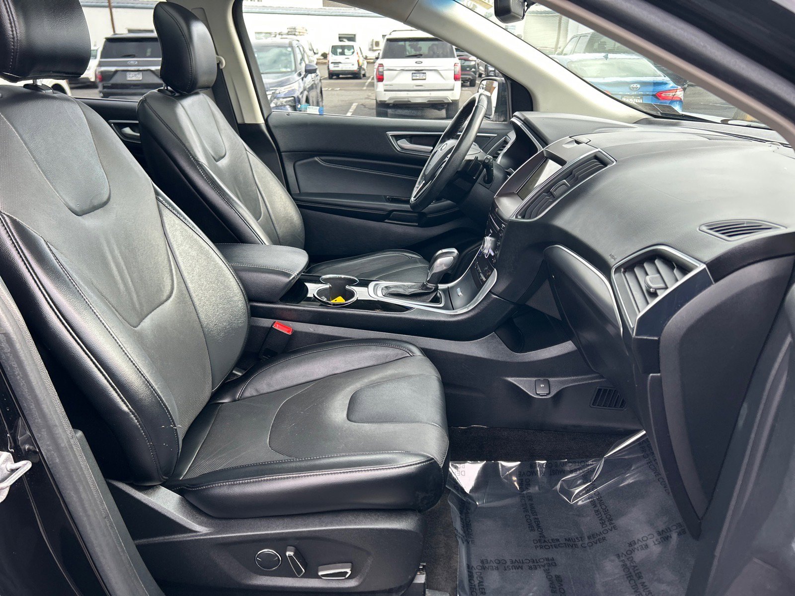 Certified 2018 Ford Edge Titanium w/ Equipment Group 301A image 18