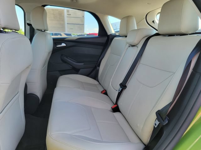 Certified 2018 Ford Focus Titanium w/ Titanium Technology Package FWD image 21
