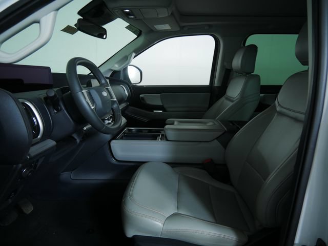 Certified 2025 Ford Expedition Active AWD/4WD image 20