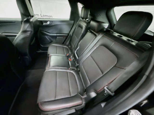 Certified 2025 Ford Escape ST-Line AWD/4WD image 23