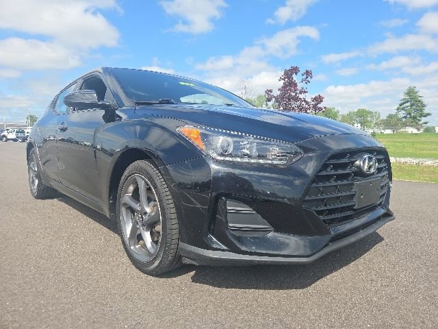 Used 2019 Hyundai Veloster 2.0 FWD image 1