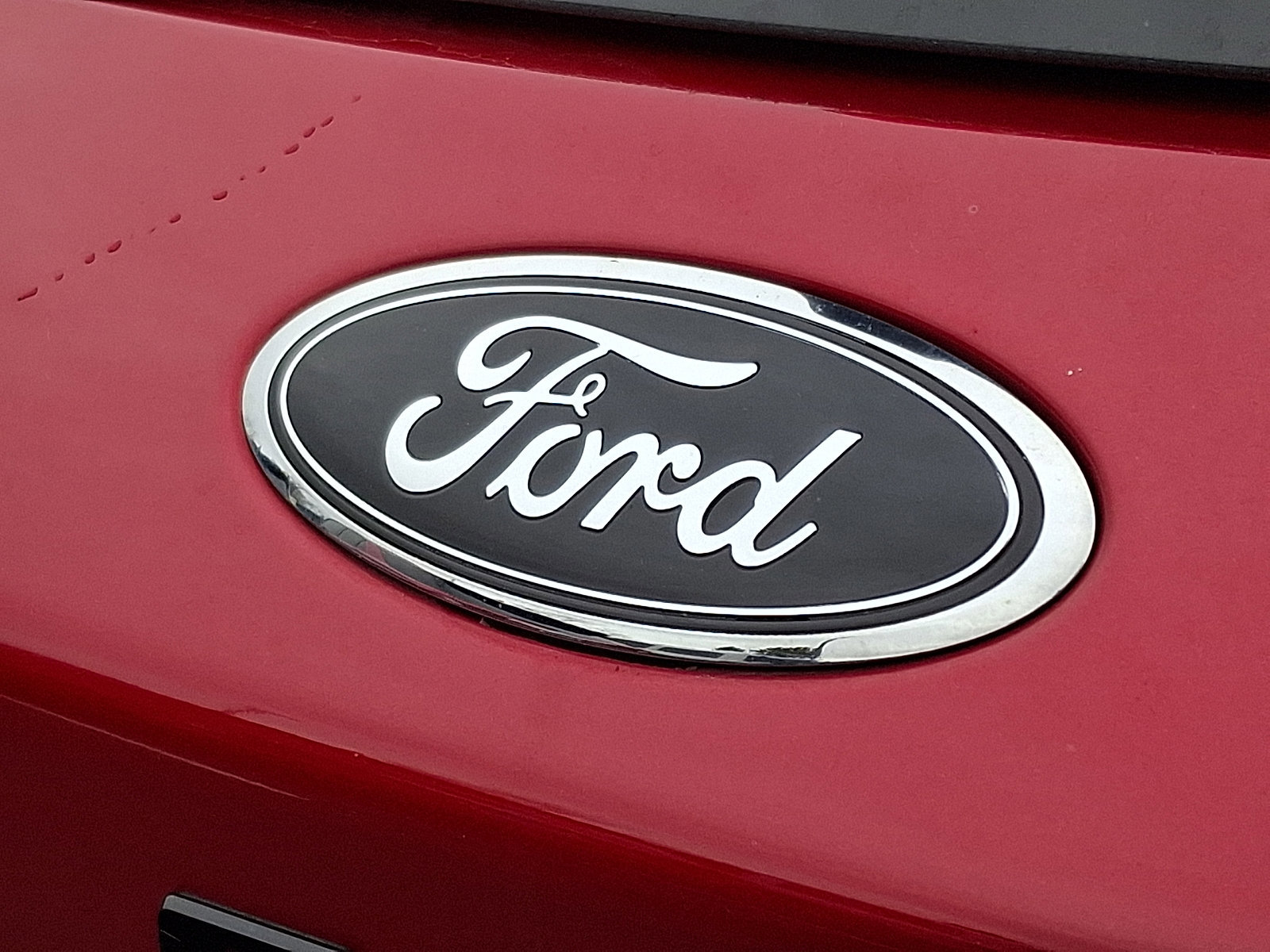 Certified 2022 Ford Escape SEL w/ SEL Stealth AWD Package image 31