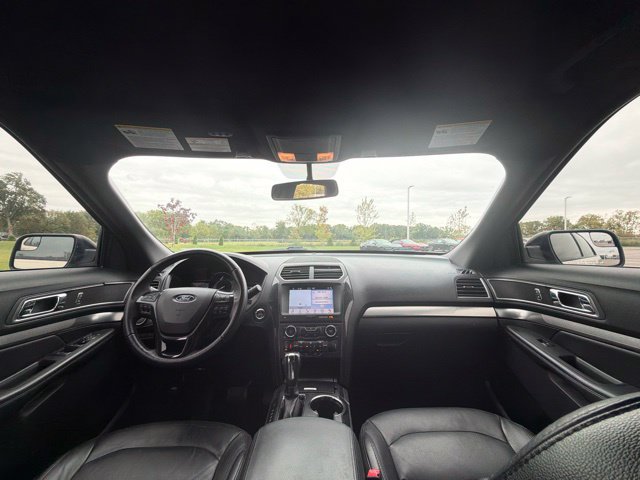 Certified 2018 Ford Explorer XLT w/ Equipment Group 202A FWD image 20