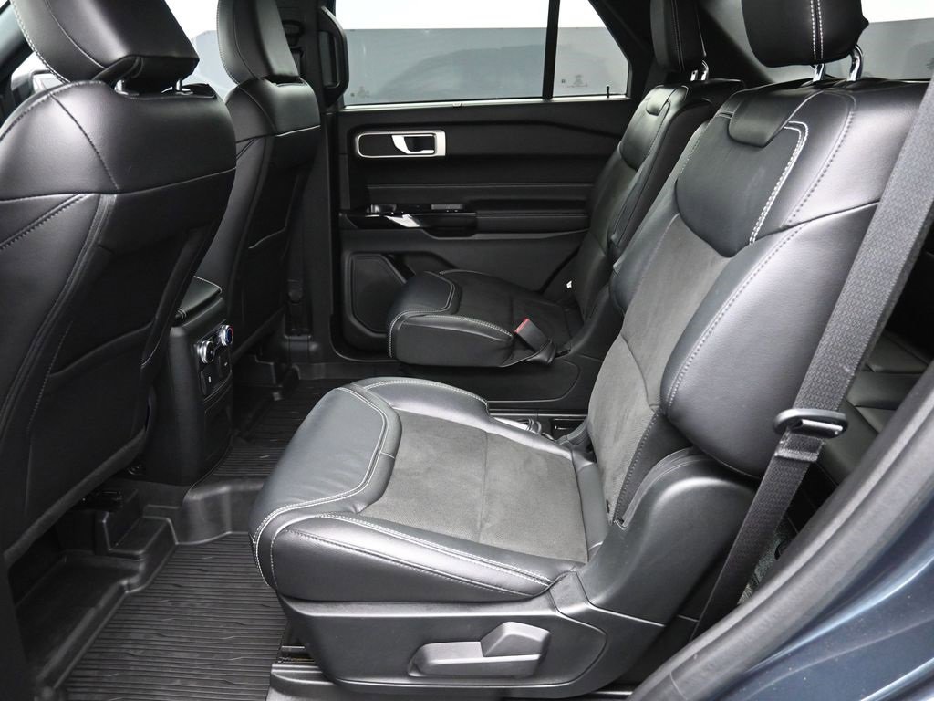 Certified 2023 Ford Explorer ST image 26