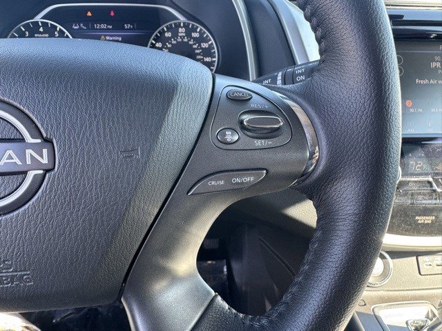 Used 2023 Nissan Murano SV w/ SV Midnight Edition Package image 16