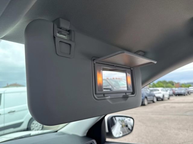 Certified 2024 Ford Escape Platinum image 35