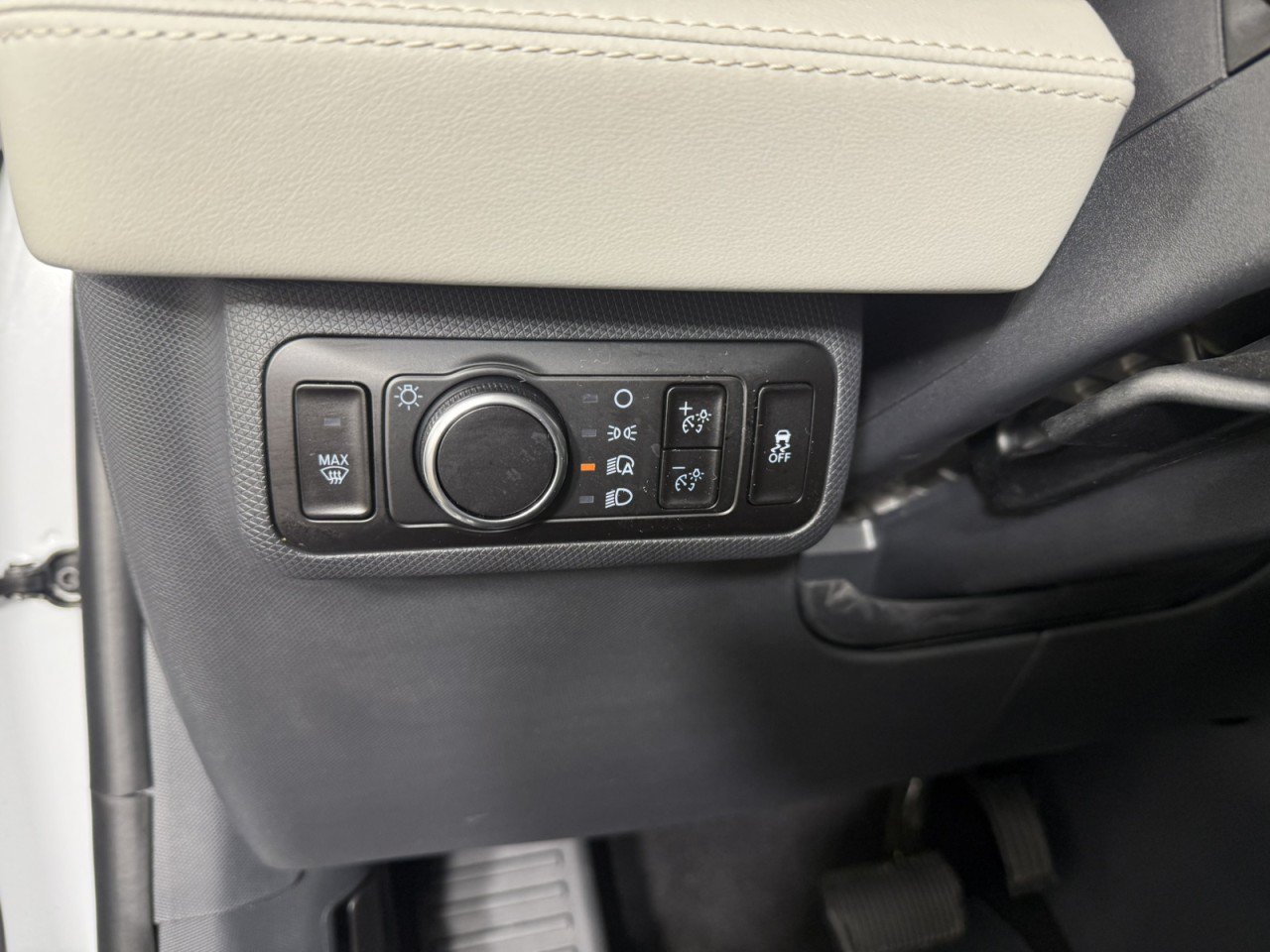 Certified 2023 Ford Mustang Mach-E Premium AWD/4WD image 21