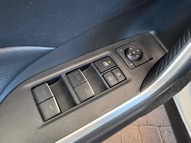 Used 2024 Toyota RAV4 XLE FWD image 10