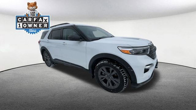 Certified 2021 Ford Explorer XLT w/ Equipment Group 202A image 2