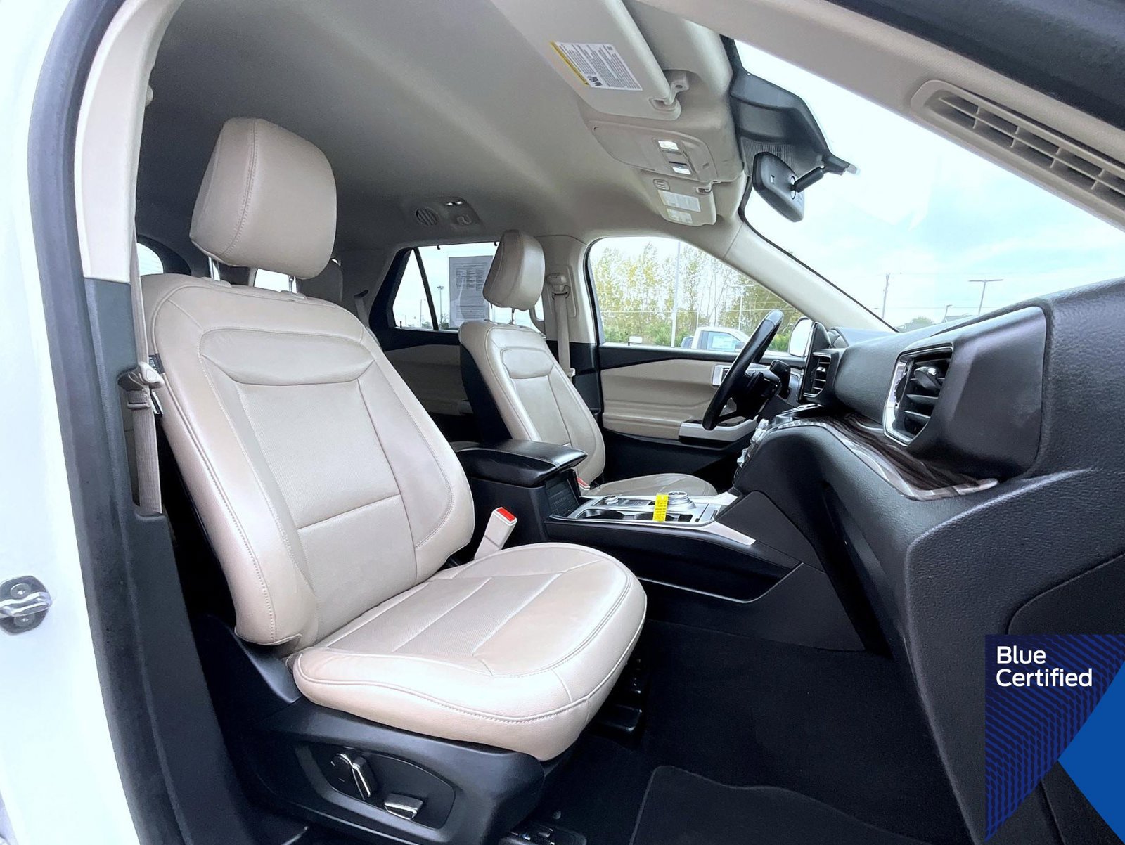 Certified 2020 Ford Explorer Limited AWD/4WD image 17