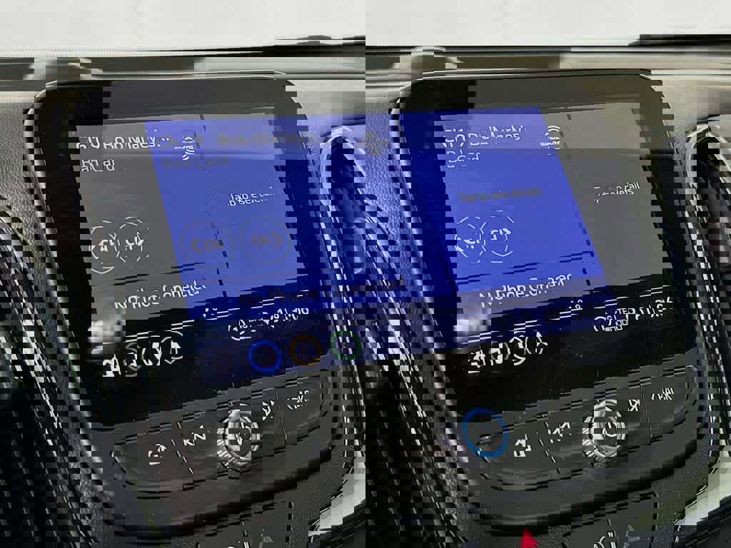 Used 2022 Chevrolet Equinox RS w/ RS Leather Package image 20