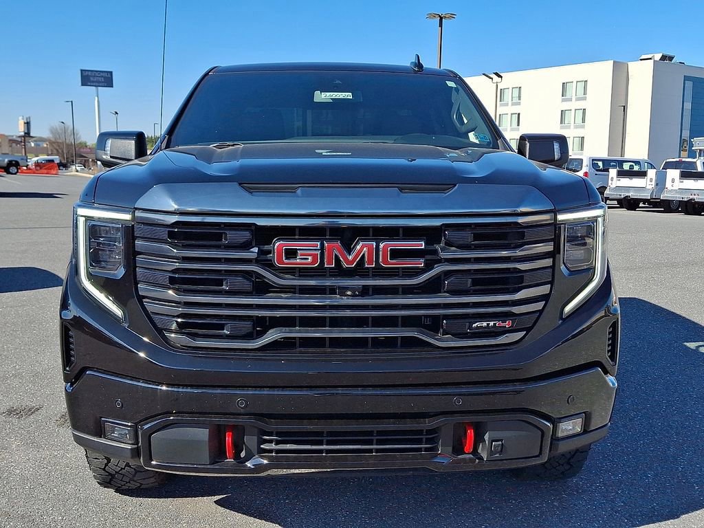 Used 2023 GMC Sierra 1500 AT4 w/ AT4 Premium Package image 7