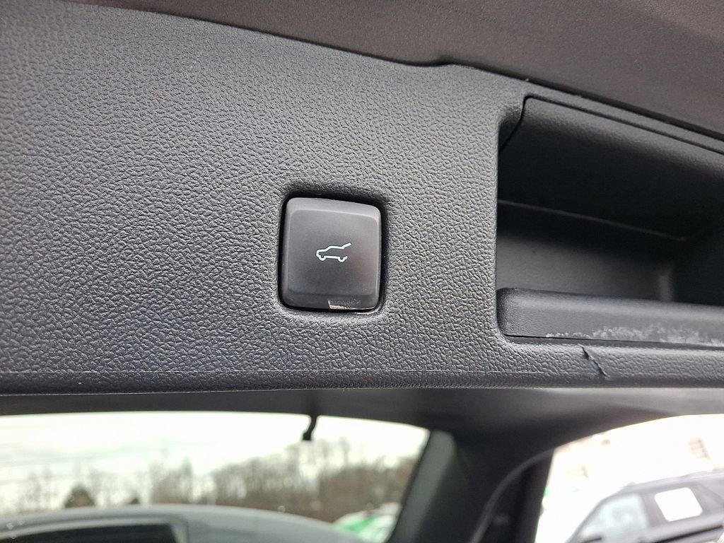 Certified 2022 Ford Escape SE w/ Convenience Package image 29
