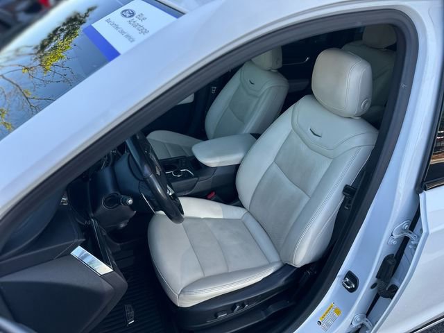 Used 2021 Cadillac XT6 Sport w/ LPO, ONYX Package AWD/4WD image 12