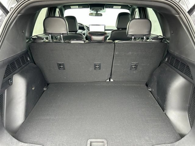 Certified 2024 Ford Escape ST-Line w/ Tech Pack #1 AWD/4WD image 11
