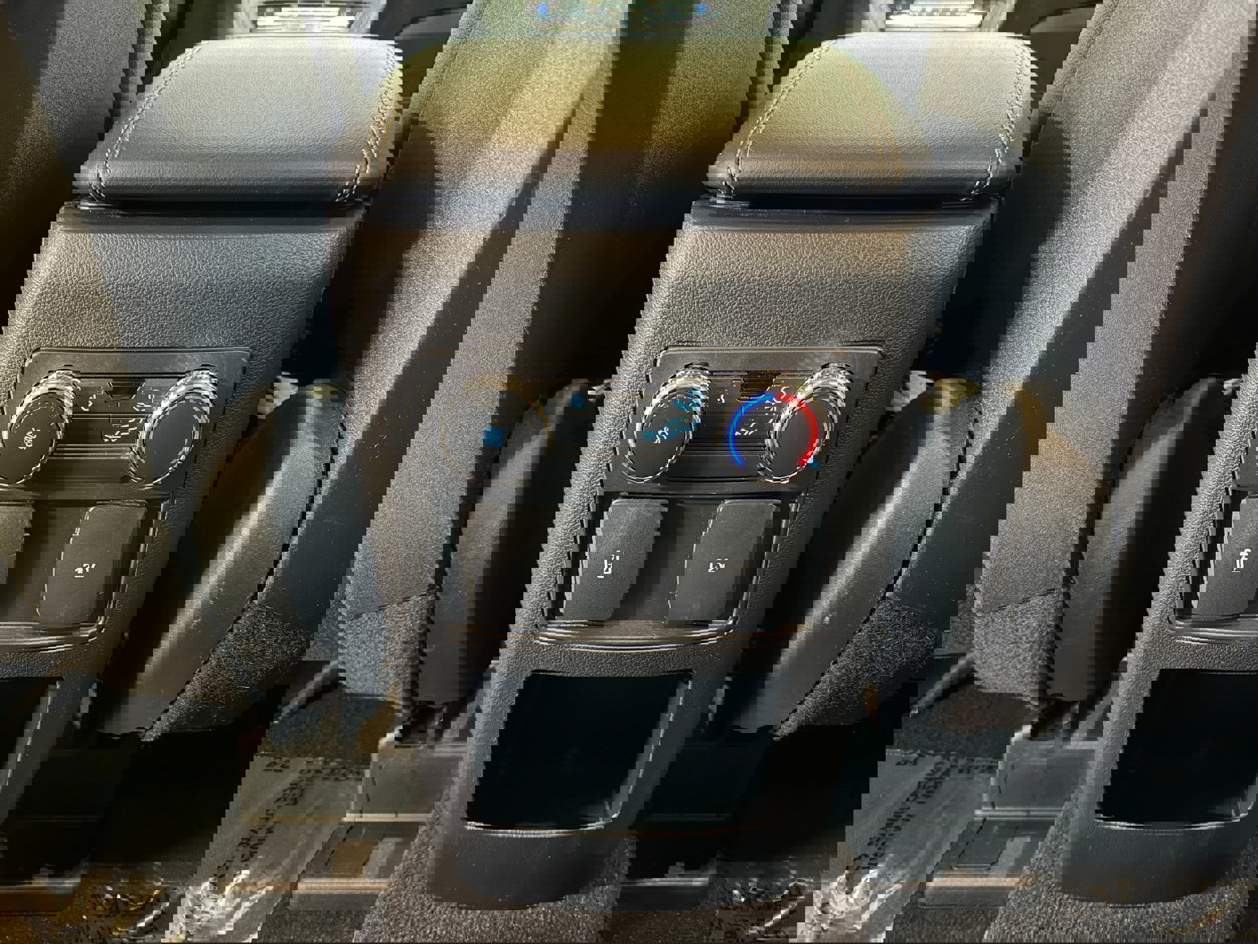 Certified 2020 Ford Explorer XLT w/ Equipment Group 202A image 13