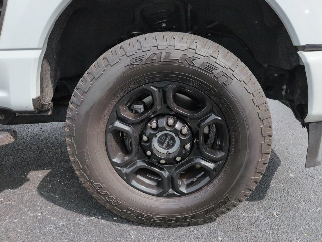 Certified 2024 Ford F250 XL w/ STX Appearance Package AWD/4WD image 9