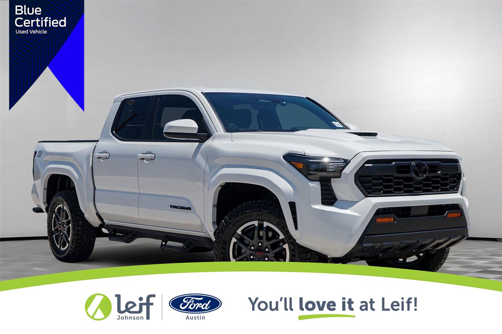 Used 2025 Toyota Tacoma TRD Sport AWD/4WD image 1