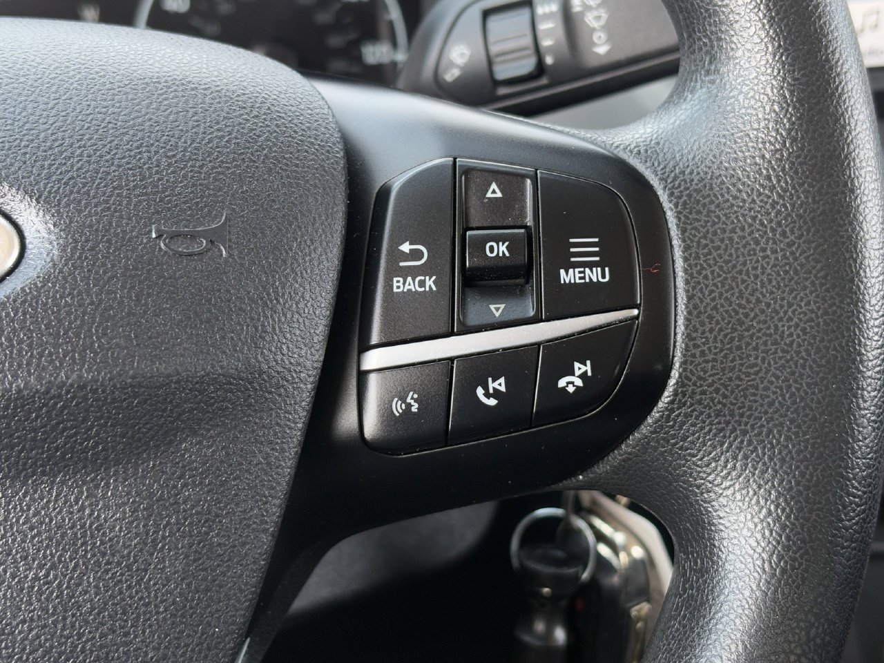 Certified 2023 Ford Maverick XL FWD image 17