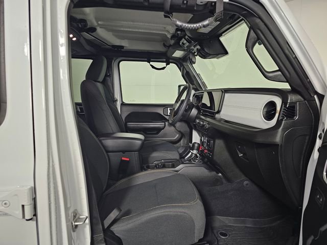 Used 2024 Jeep Wrangler Unlimited Sport image 12