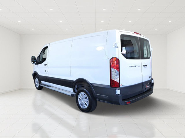 Certified 2025 Ford Transit 250 Low Roof w/ Exterior Upgrade Package RWD image 4