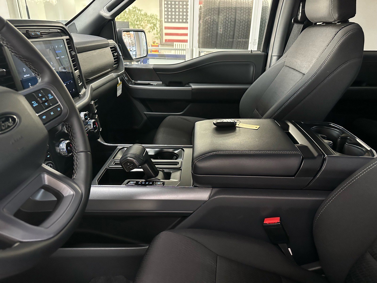 Certified 2025 Ford F150 XLT w/ Equipment Group 302A MID image 24