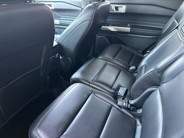 Certified 2021 Ford Explorer XLT w/ Equipment Group 202A RWD image 11