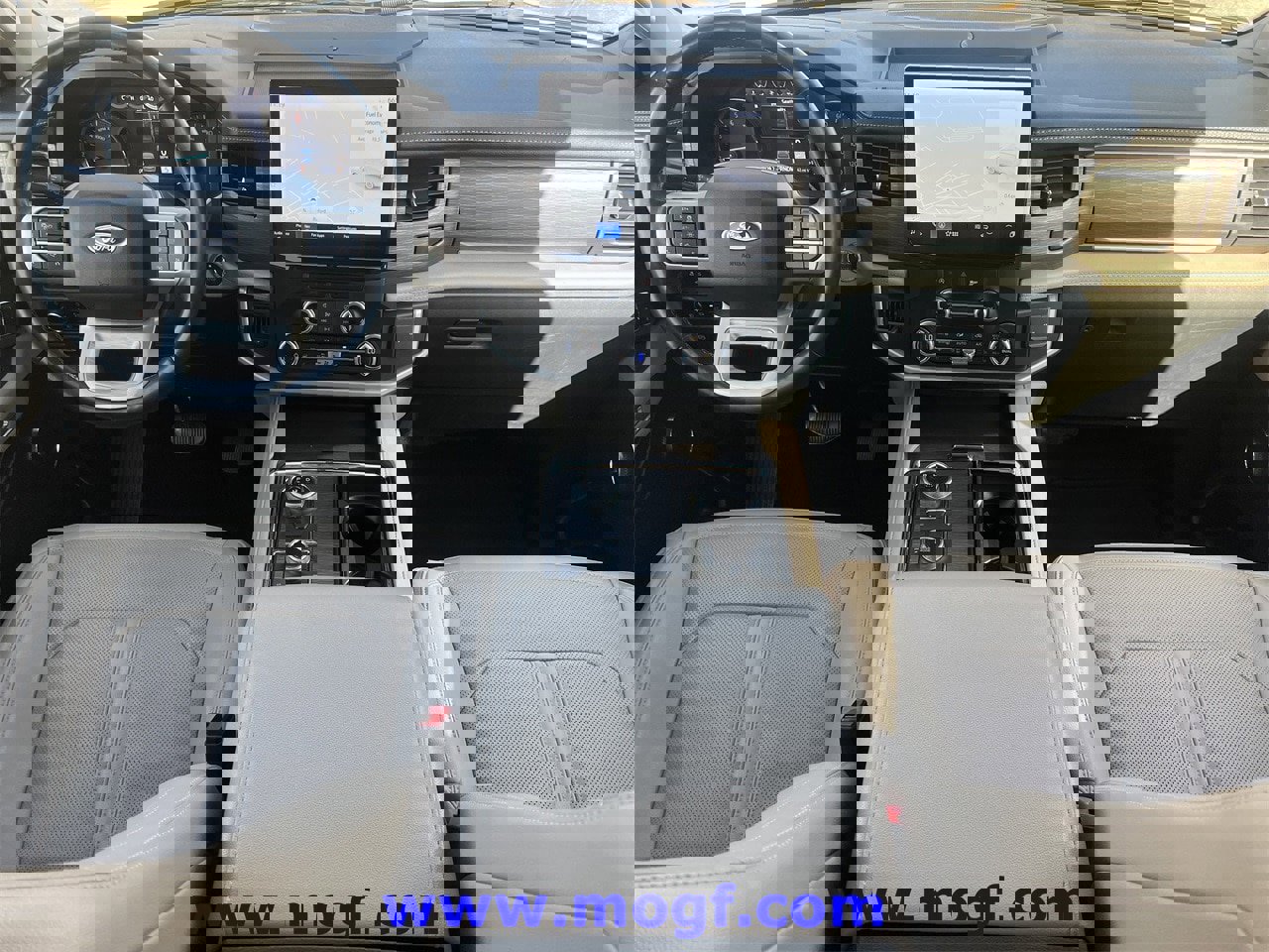 Certified 2023 Ford Expedition Limited image 5