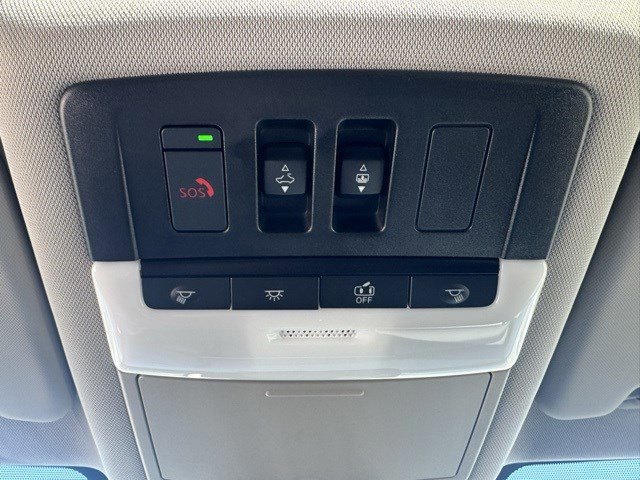 Used 2024 Nissan Rogue SL w/ SL Premium Package image 19