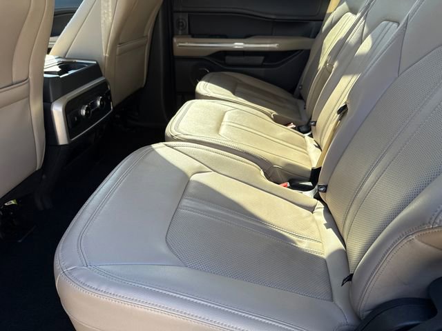 Certified 2024 Ford Expedition Limited AWD/4WD image 18
