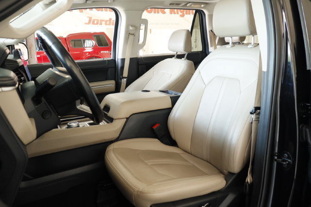 Certified 2024 Ford Expedition Max Limited RWD image 12