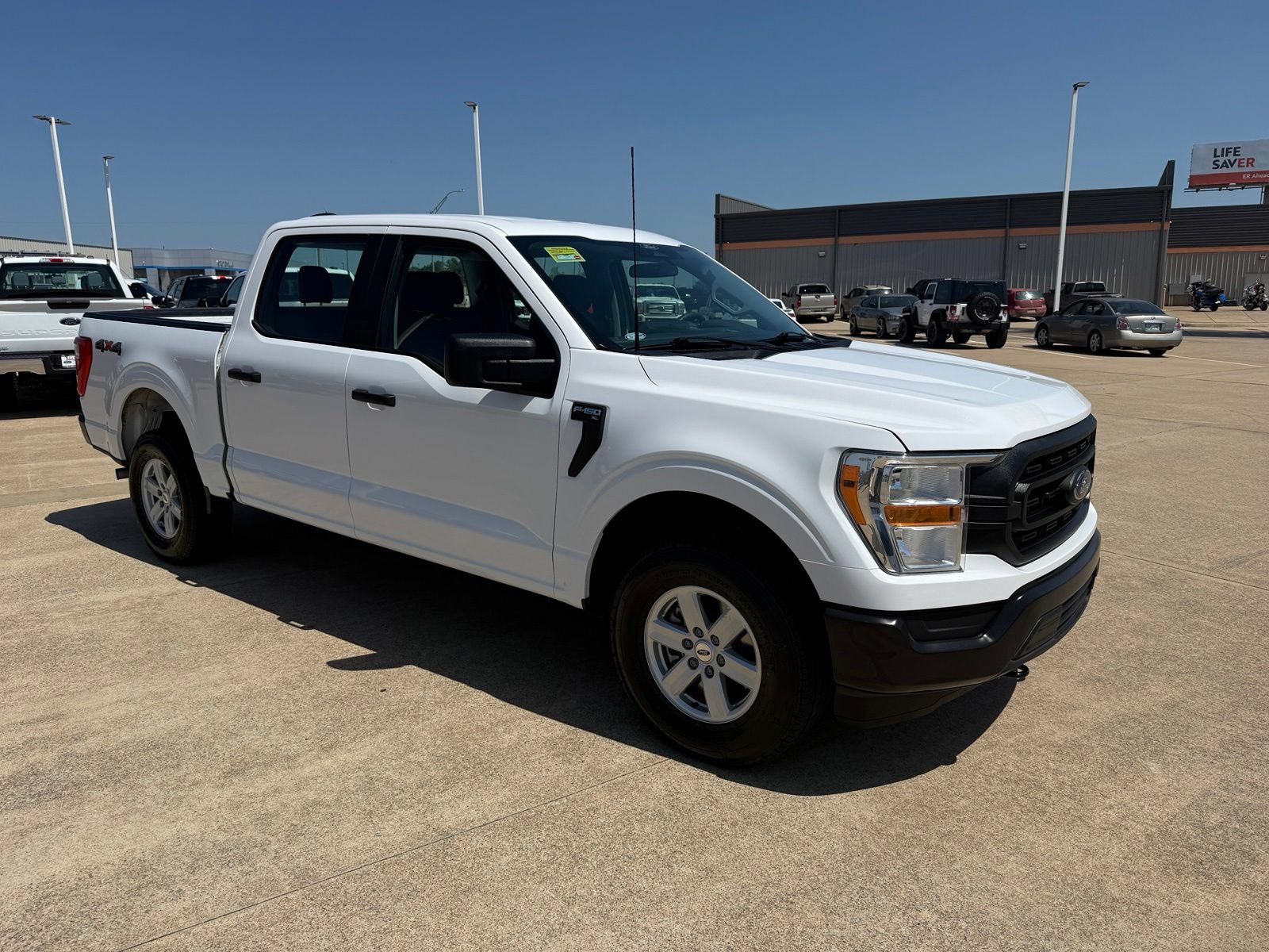 Certified 2022 Ford F150 XL w/ Trailer Tow Package AWD/4WD image 3