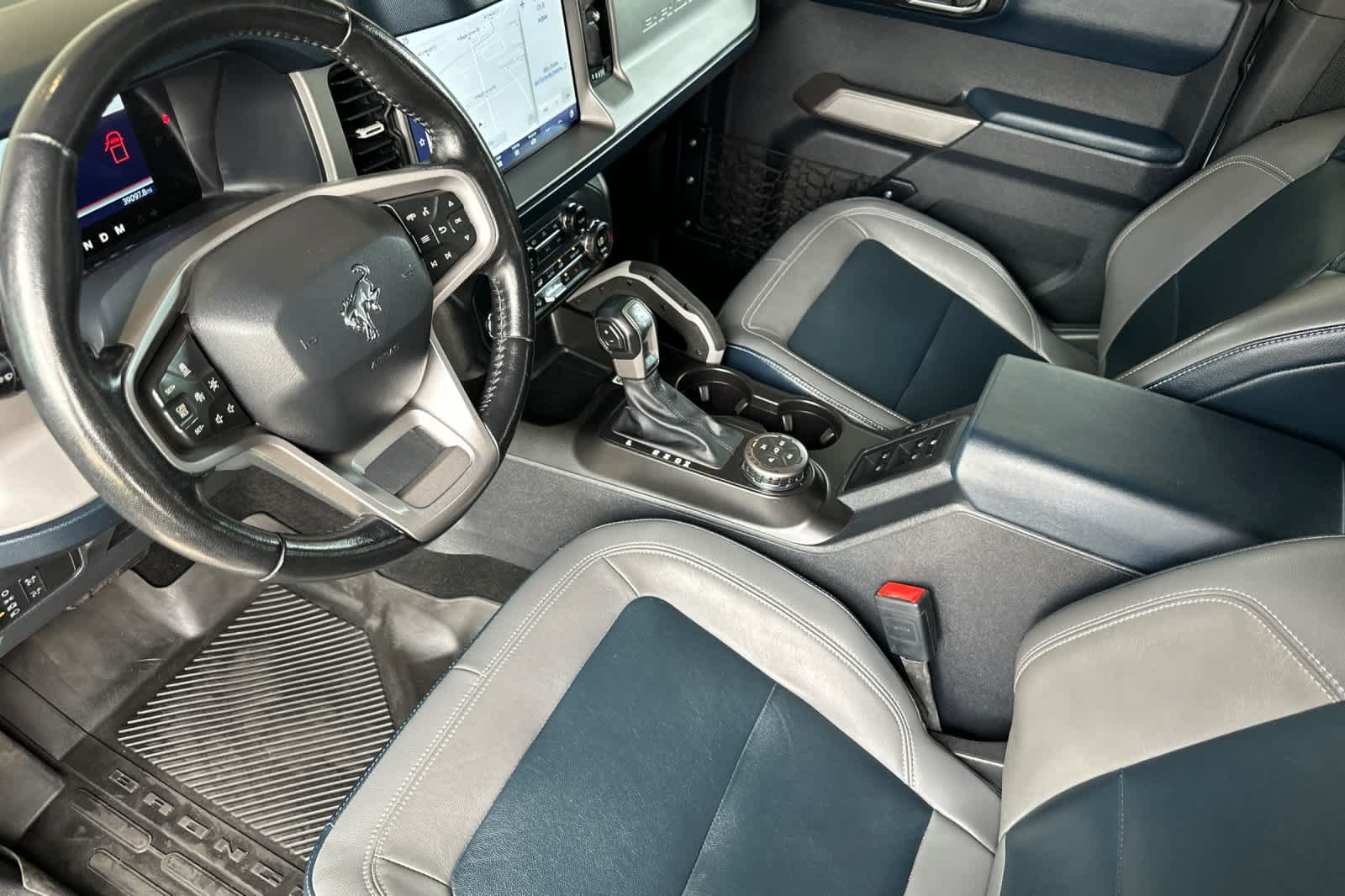 Certified 2021 Ford Bronco First Edition AWD/4WD image 11