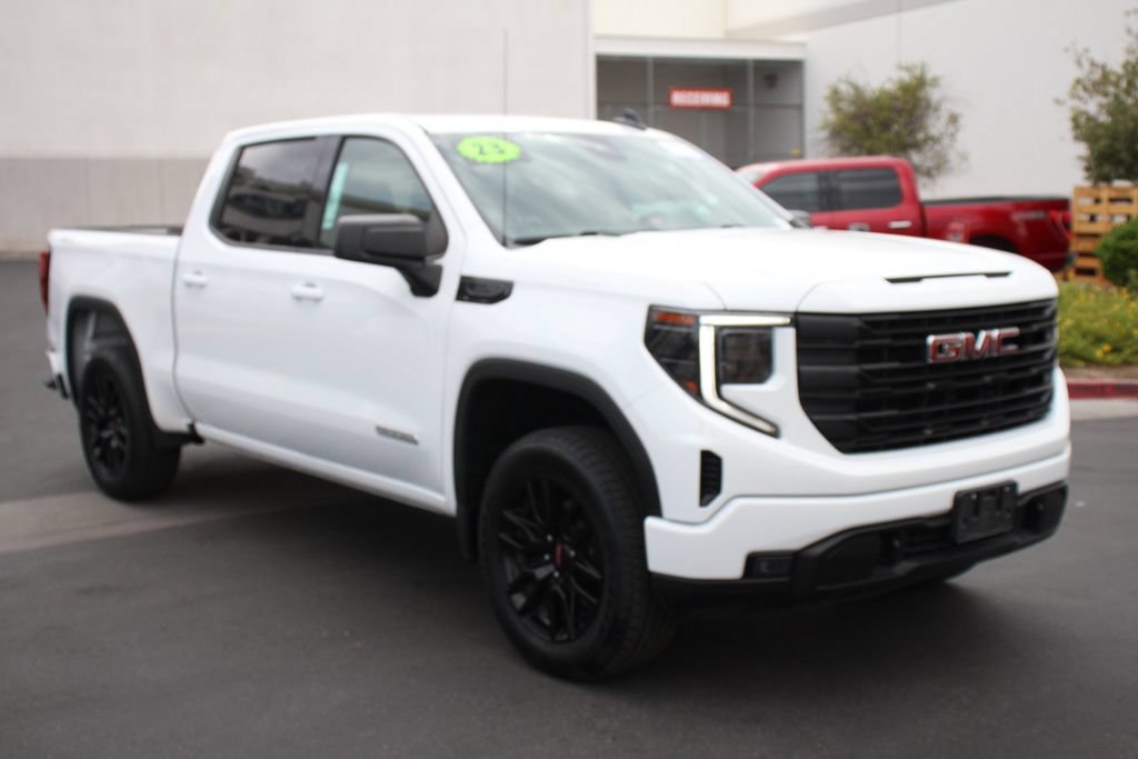 Used 2023 GMC Sierra 1500 Elevation AWD/4WD image 11