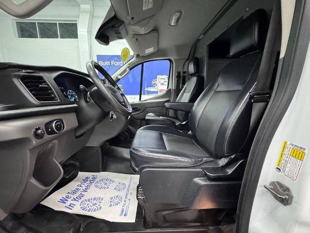 Certified 2019 Ford Transit 150 130 Low Roof image 23
