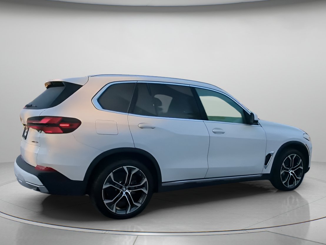 Used 2025 BMW X5 sDrive40i w/ Premium Package RWD image 29