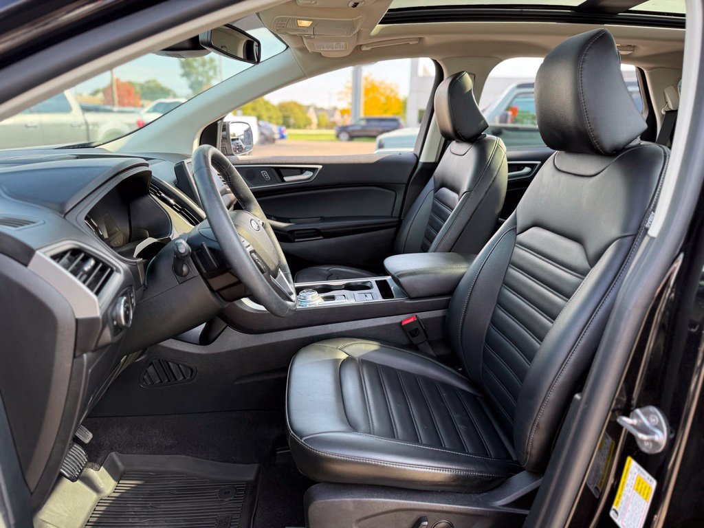 Certified 2024 Ford Edge SEL w/ Convenience Package AWD/4WD image 13