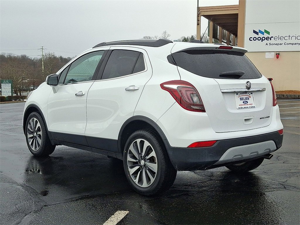 Used 2020 Buick Encore Essence image 5