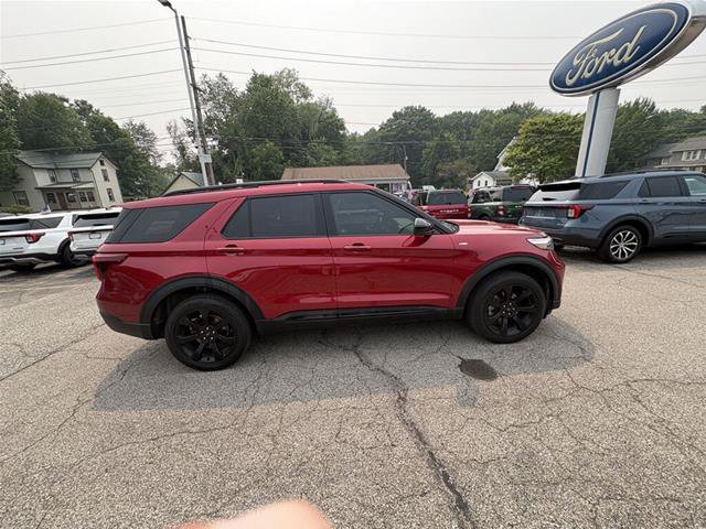 Certified 2023 Ford Explorer ST-Line AWD/4WD image 18