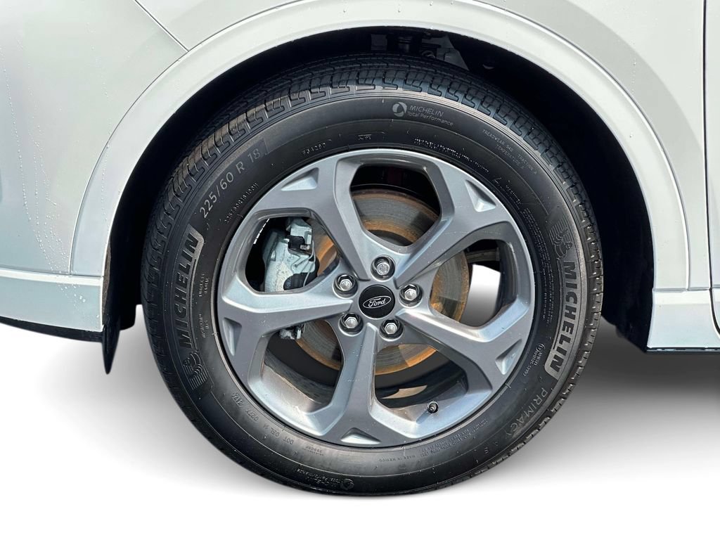 Certified 2024 Ford Escape ST-Line w/ Tech Pack #1 AWD/4WD image 8