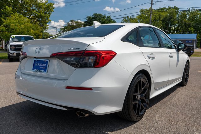 Used 2024 Honda Civic Sport image 6
