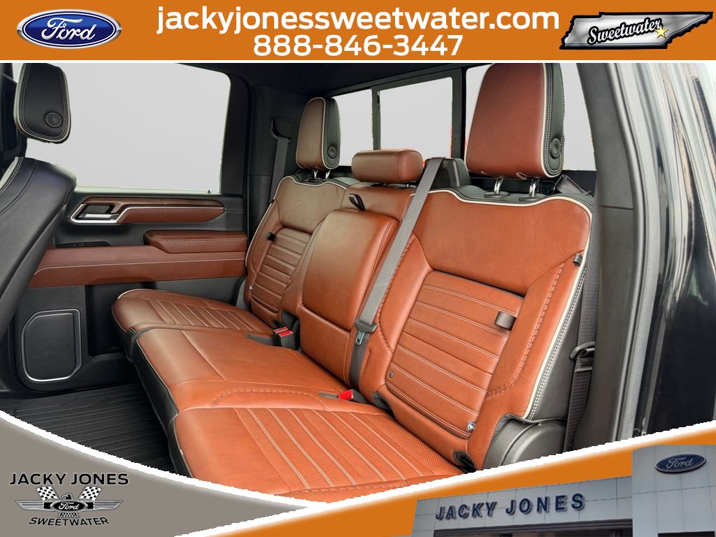 Used 2024 GMC Sierra 2500 Denali Ultimate AWD/4WD image 13