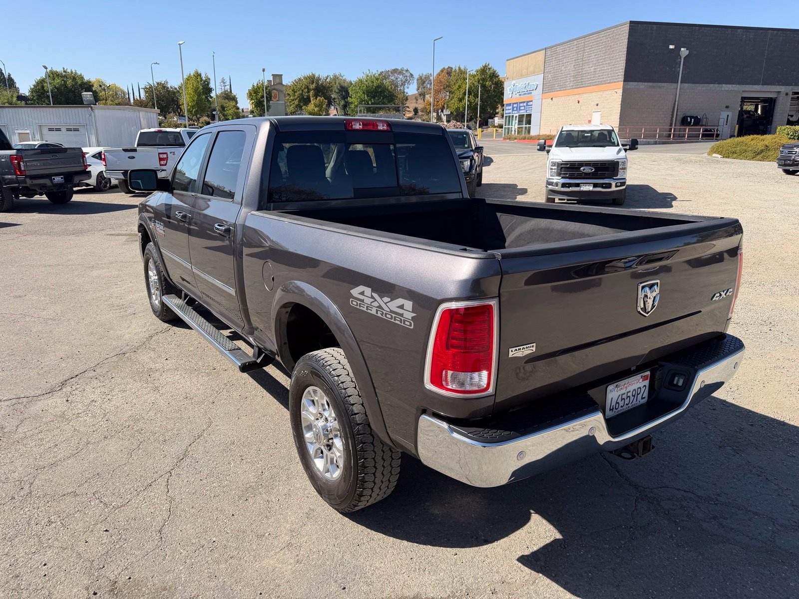 Used 2018 RAM 2500 Laramie w/ Off Road Package AWD/4WD image 3