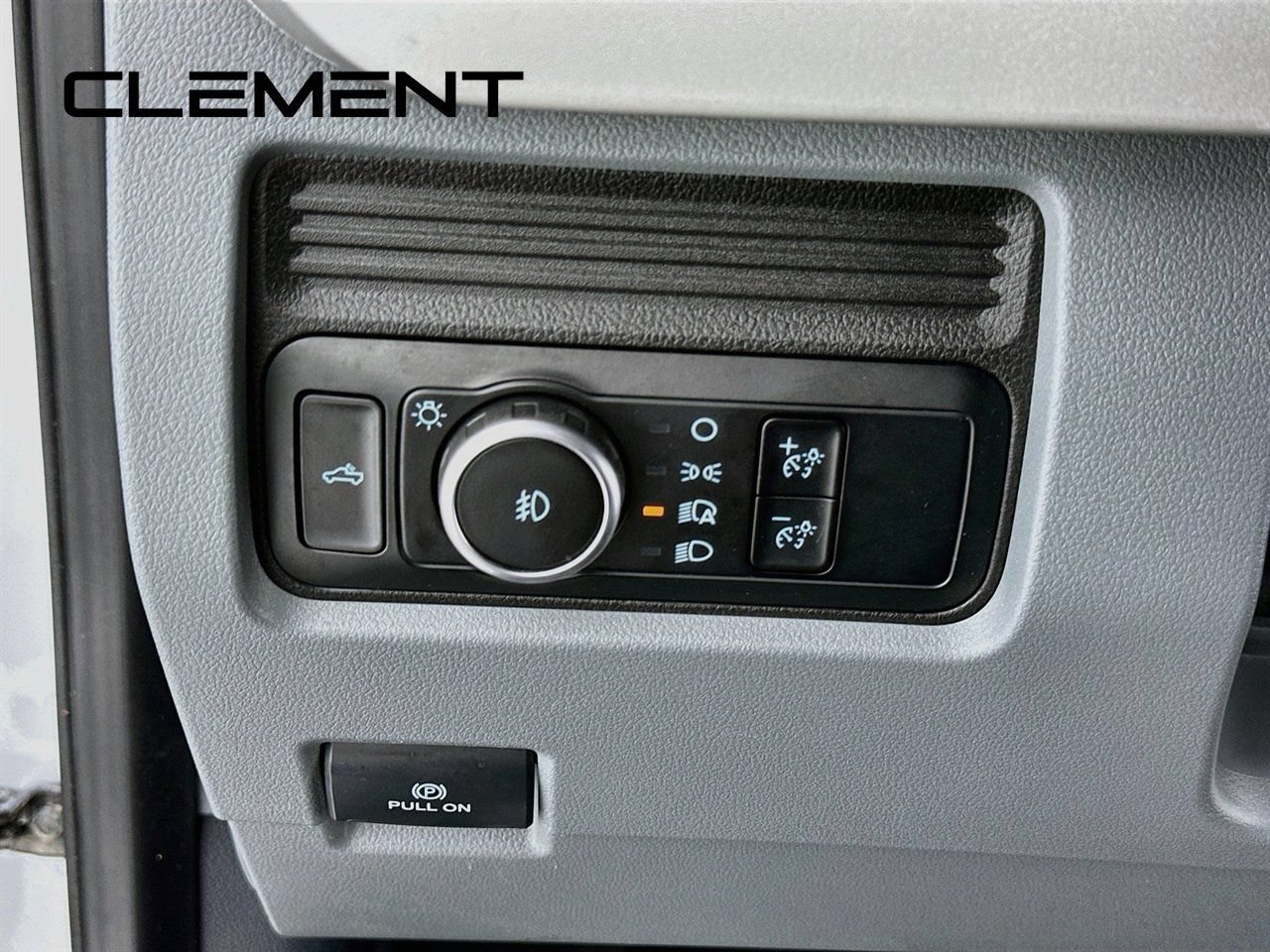 Certified 2024 Ford F250 XL w/ FX4 Off-Road Package AWD/4WD image 12