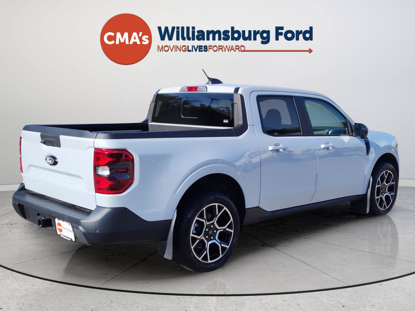 Certified 2025 Ford Maverick Lariat w/ 4K Tow Package AWD/4WD image 5
