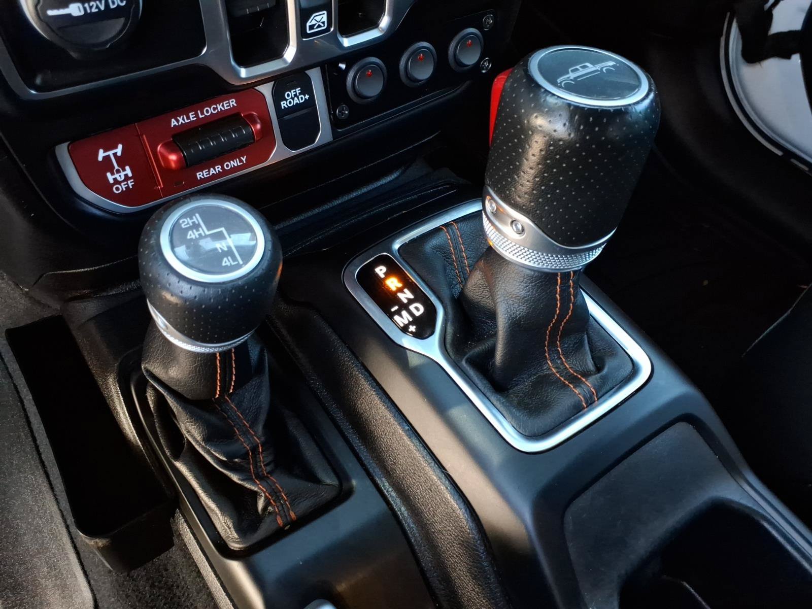 Used 2022 Jeep Gladiator Mojave AWD/4WD image 26