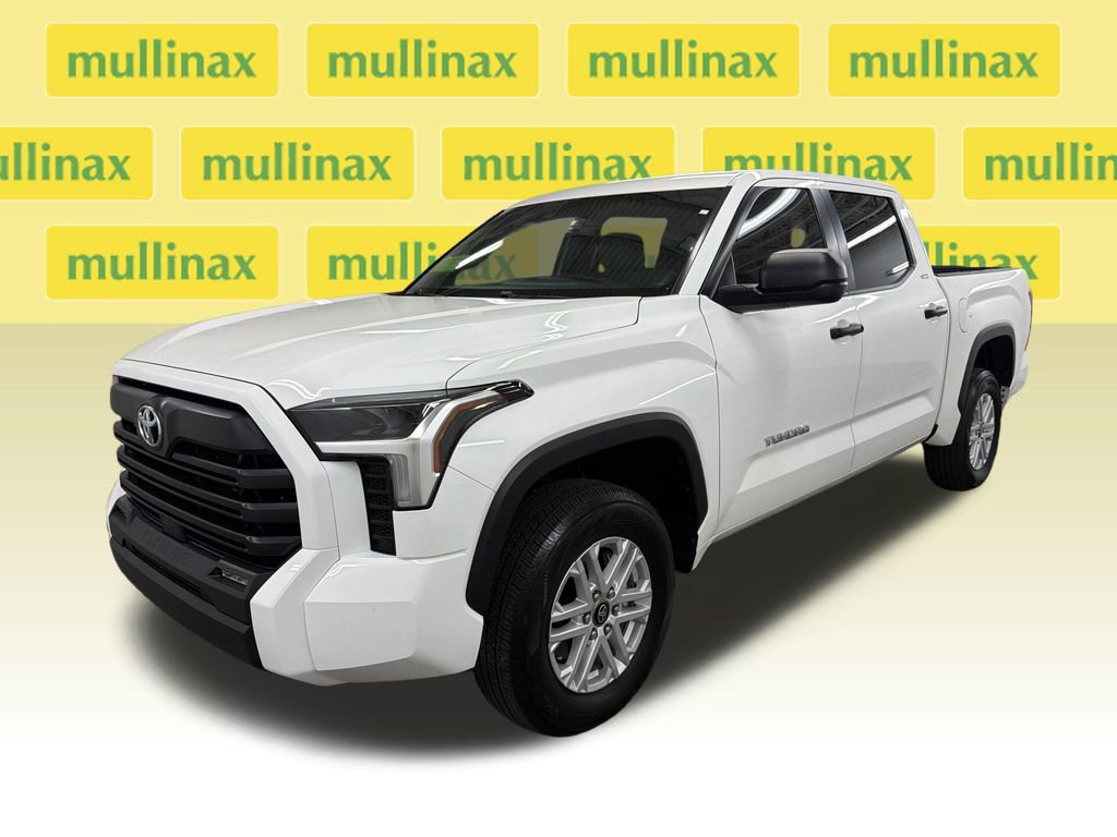 Used 2025 Toyota Tundra SR5 AWD/4WD image 14